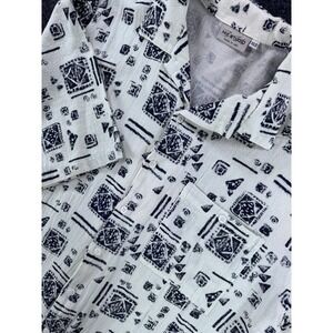 VTG Mix Studio Abstract Print Button Up Shirt USA Made XLT